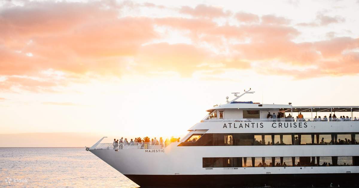 Enjoy a Magical Waikiki Sunset Cocktail Cruise aboard Majestic by Atlantis Cruises Klook